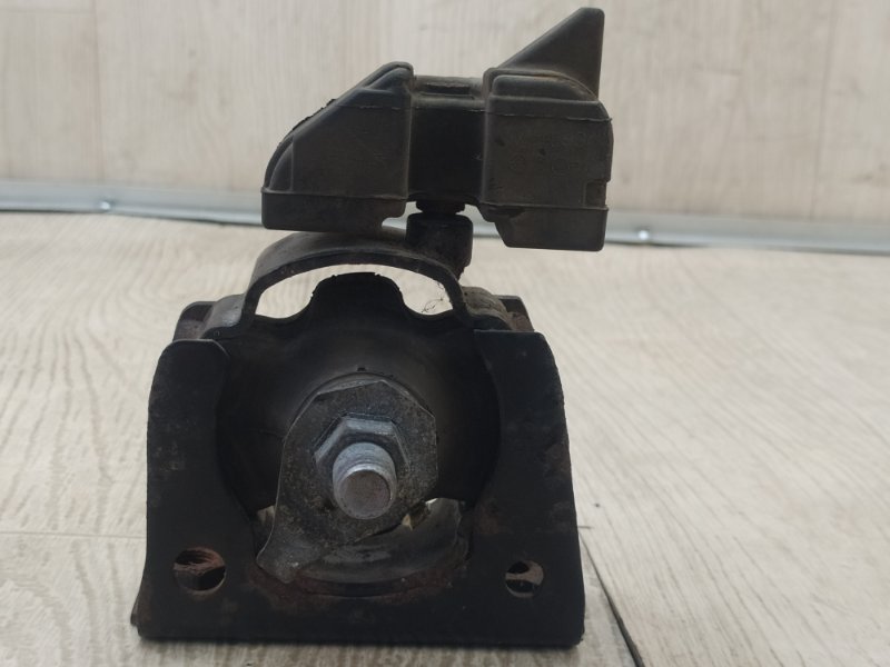 Подушка двигателя передняя PRIUS - 30 09-17 2013 ZVW30 1.8 2ZRFXE