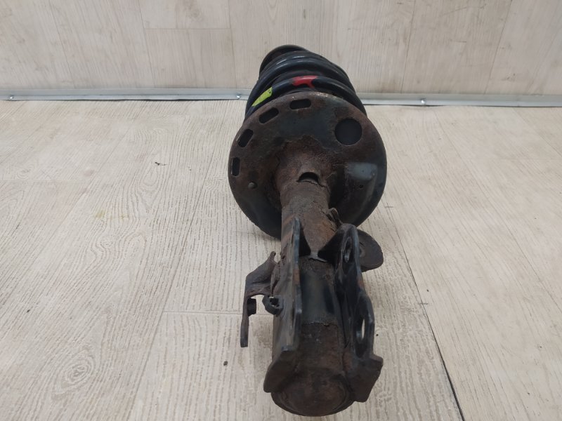 Амортизатор передний правый PRIUS - 30 09-17 2013 ZVW30 1.8 2ZRFXE Амортизатор передний правый PRIUS - 30 09-17 2013 ZVW30 1.8 2ZRFXE