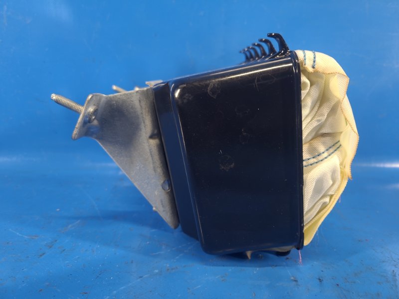 Подушка безопасности пассажира 200 10-14 2012 2.4 ED3