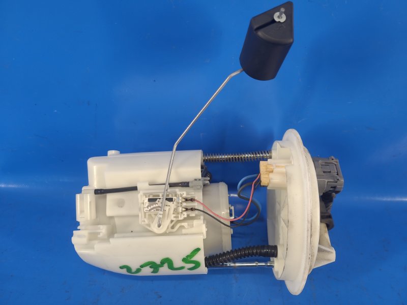 Топливный насос CHRYSLER 200 10-14 2012 2.4 ED3 RL004475AB Б/У