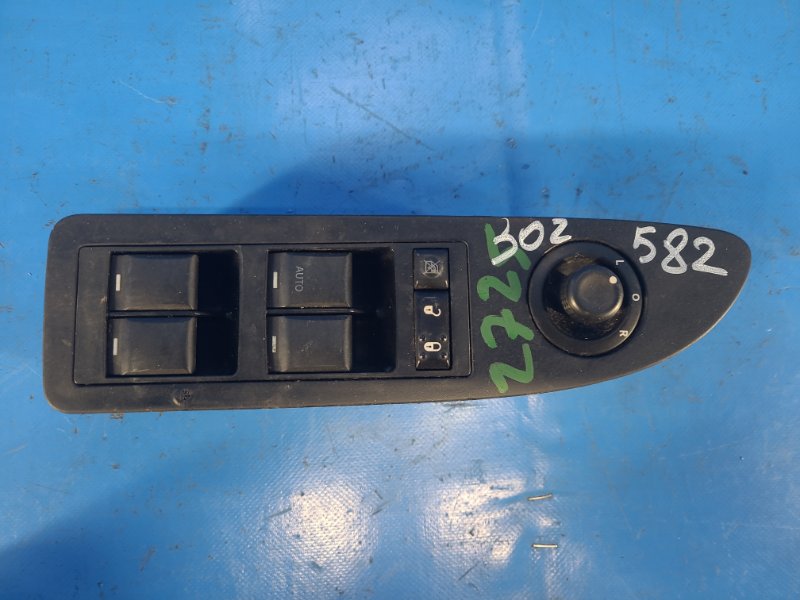 Блок управления стеклоподъемниками CHRYSLER 200 10-14 2012 2.4 ED3 4602780AA Б/У