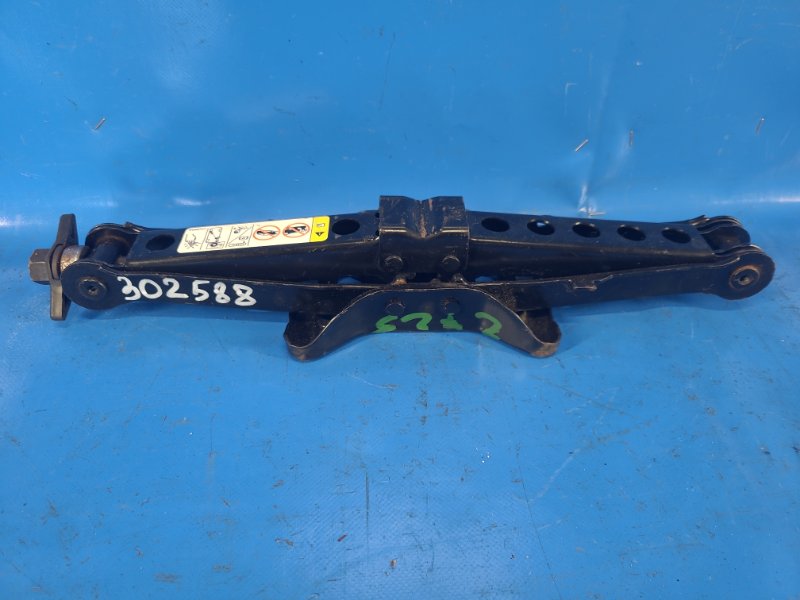 Домкрат CHRYSLER 200 10-14 2012 2.4 ED3 68159285AD Б/У