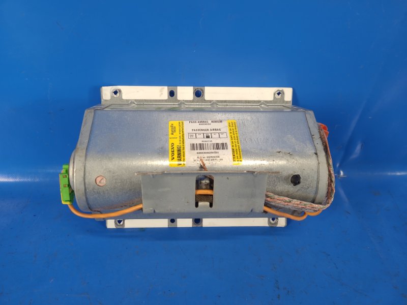 Подушка безопасности пассажира VOLVO XC70 00–07 2.5 B5254T2