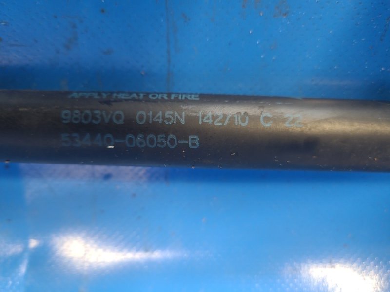 Амортизатор капота правый CAMRY 40 06-11 2010 2.5 2ARFE