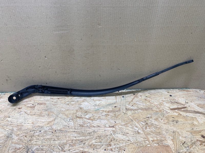 Поводок стеклоочистителя передний правый 6 GJ 12- 2014 2.5 PY-VPS