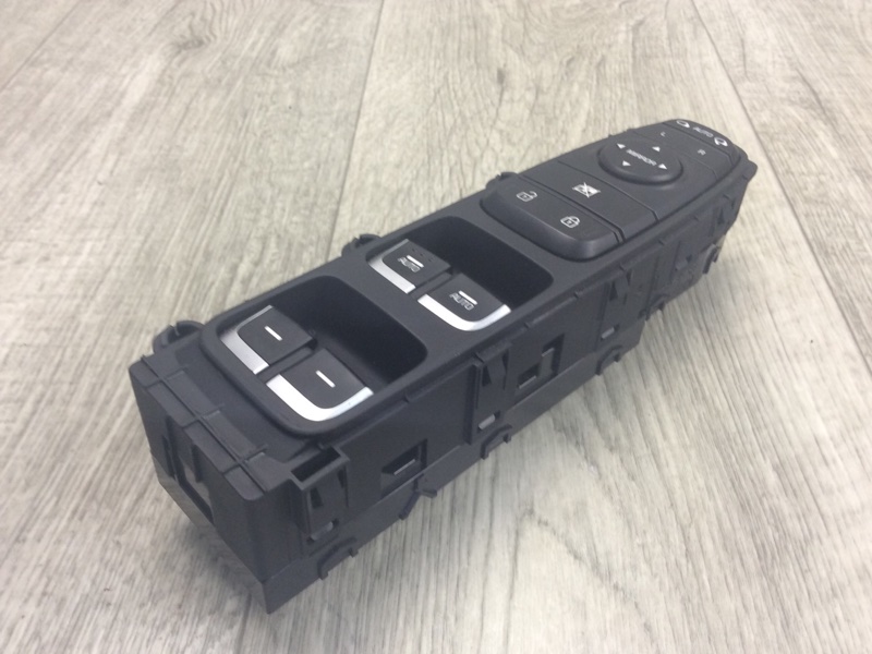 Блок управления стеклоподъемниками NIRO 16- 2017 1.6 G4LE