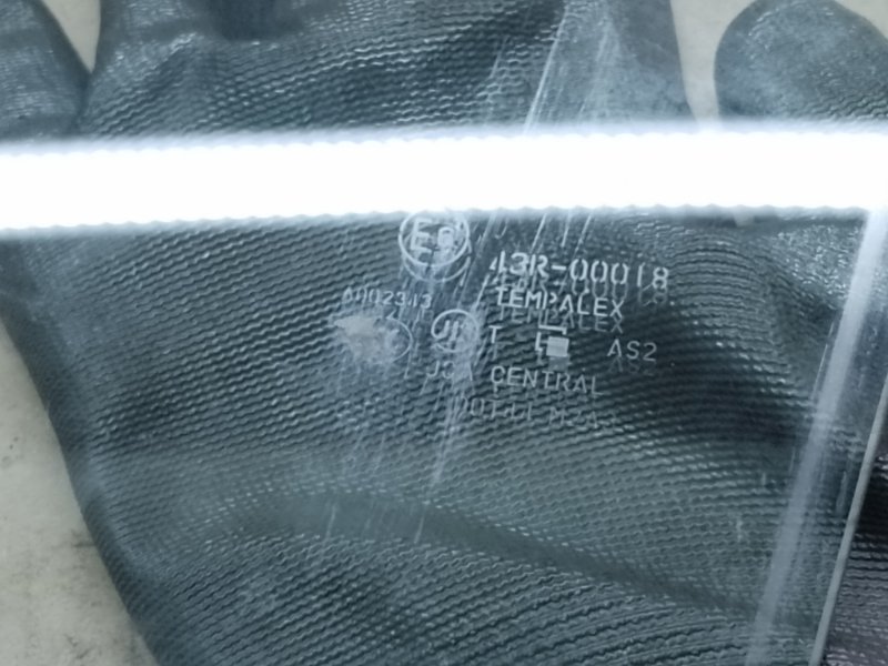 Стекло двери заднее левое KIZASHI 09-14 2011 J24B