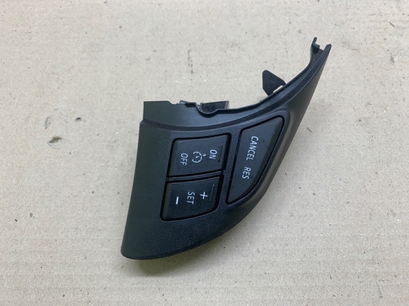 Кнопки на руль правые 6 GJ 12- 2014 2.5 PY-VPS