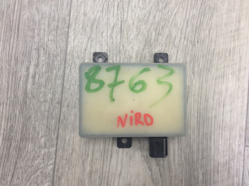 Датчик слепых зон KIA NIRO 16- 2017 1.6 G4LE 95811G5000 Б/У