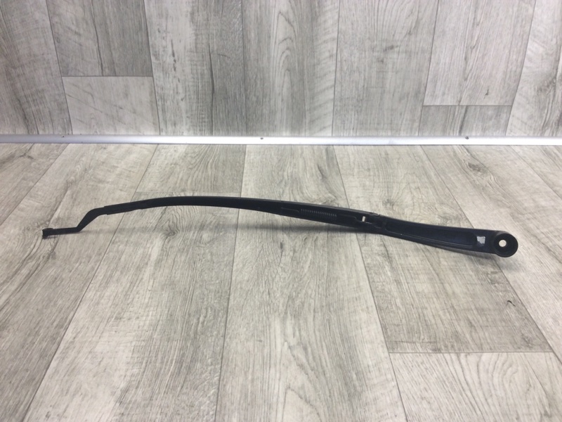 Поводок стеклоочистителя передний передний правый NIRO 16- 2017 1.6 G4LE