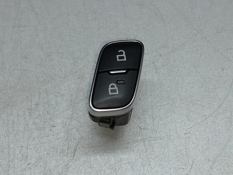 Кнопка центрального замка передняя левая FORD ECOSPORT 18-22 2021 1.0 L EcoBoost (Fox) turbo F1EZ-1402-8A Б/У