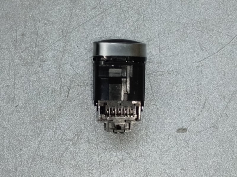 Кнопка центрального замка передняя левая ECOSPORT 18-22 2021 1.0 L EcoBoost (Fox) turbo