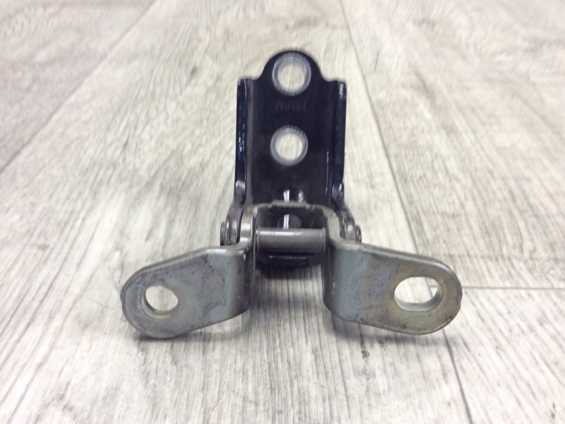 Петля двери верхняя передняя правая KIA NIRO 16- 2017 1.6 G4LE 793202E000 Б/У