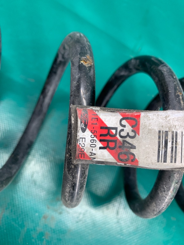 Пружина задней подвески задняя FORD FOCUS 10-18 2.0 Пружина задней подвески задняя FORD FOCUS 10-18 2.0