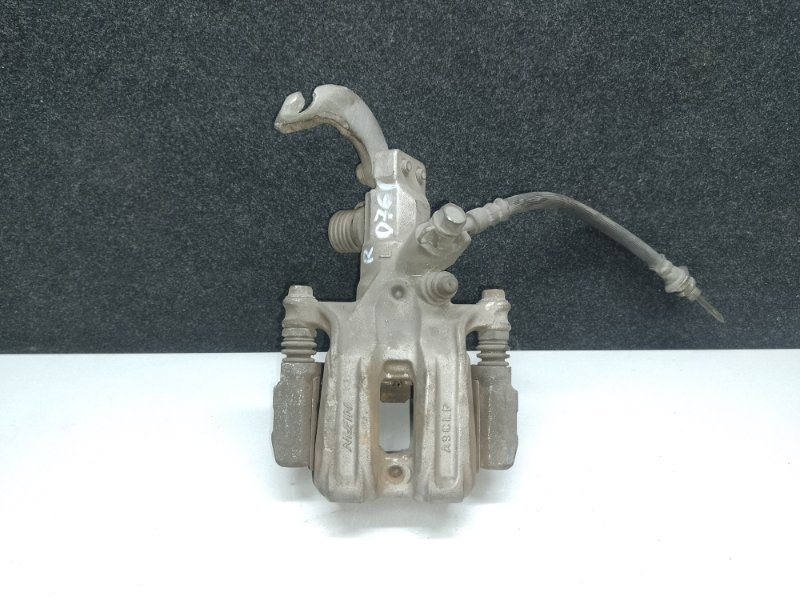 Суппорт тормозной задний левый SUZUKI KIZASHI 09-14 2011 J24B 55402-57L00-999 Б/У