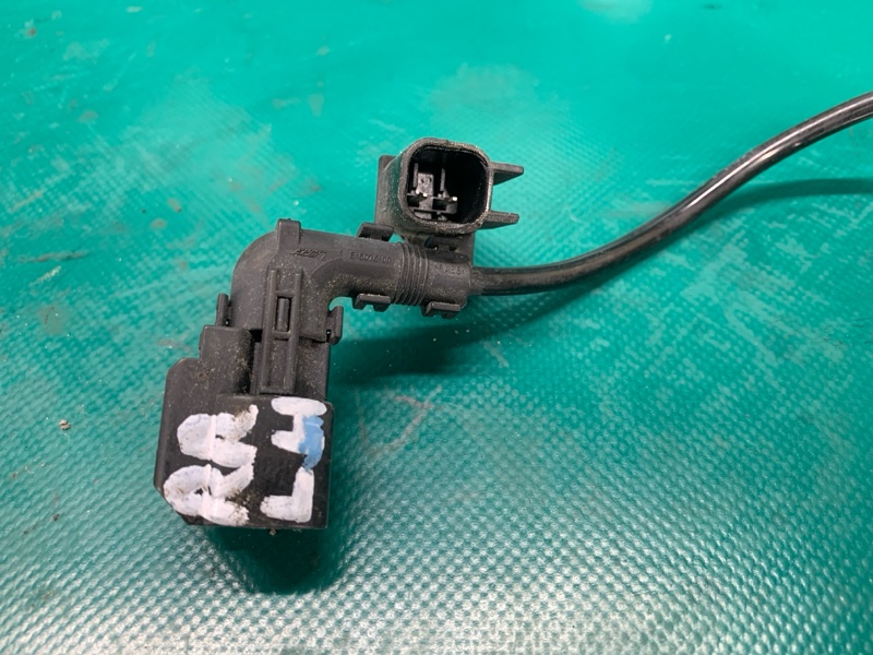 Датчик ABS задний левый FOCUS 10-18 2017 2.0