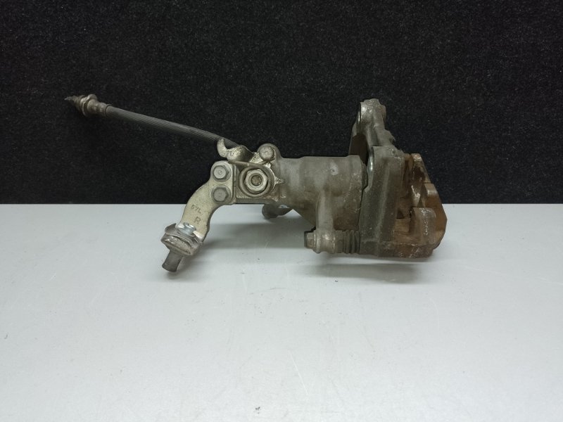 Суппорт тормозной задний правый SUZUKI KIZASHI 09-14 J24B