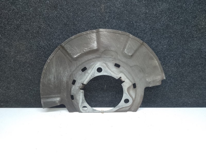 Защита тормозного диска передняя левая SUZUKI KIZASHI 09-14 2011 J24B 55322-57L00 Б/У