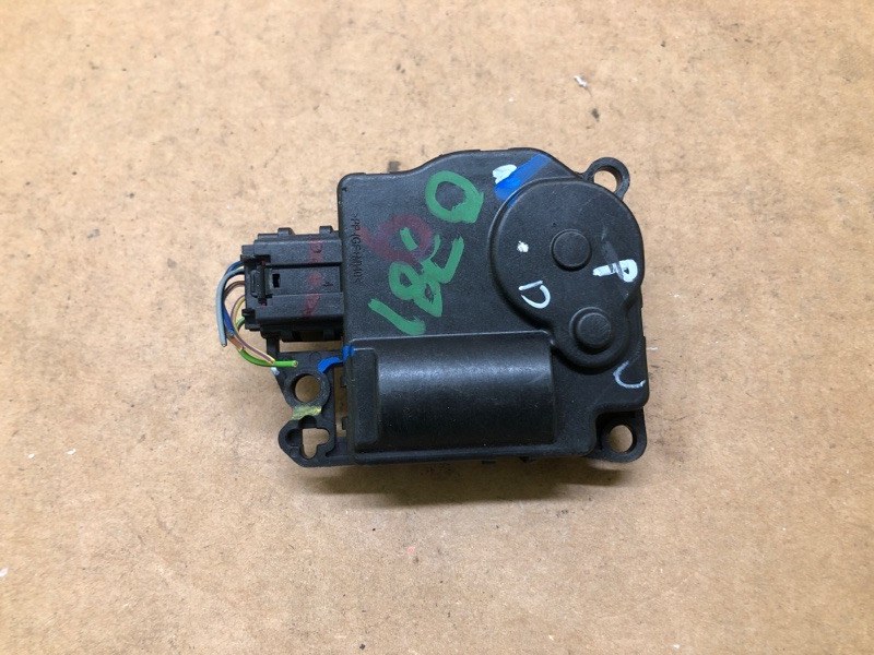 Моторчик заслонки печки ECOSPORT 18-22 2021 1.0 L EcoBoost (Fox) turbo Моторчик заслонки печки ECOSPORT 18-22 2021 1.0 L EcoBoost (Fox) turbo