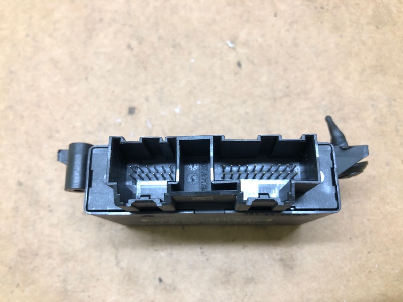 Блок управления парктроником ECOSPORT 18-22 2021 1.0 L EcoBoost (Fox) turbo