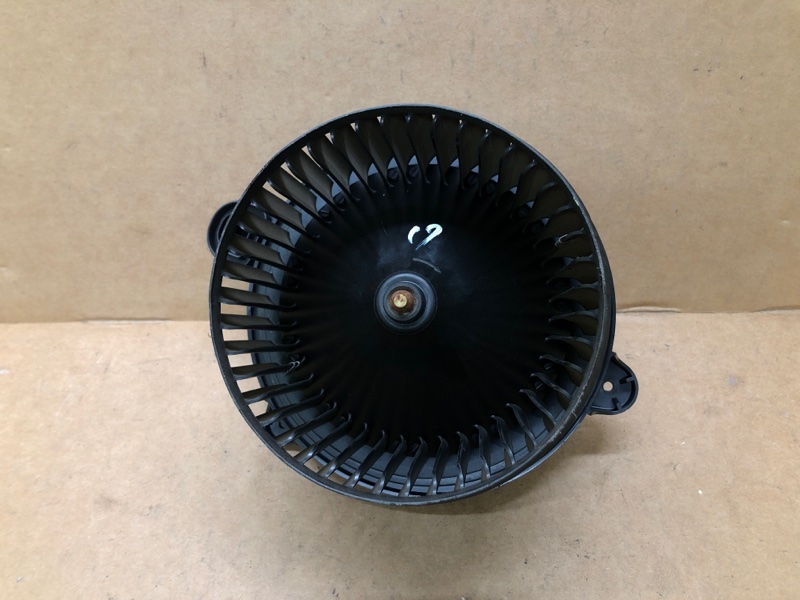 Моторчик печки ECOSPORT 18-22 2021 1.0 L EcoBoost (Fox) turbo Моторчик печки ECOSPORT 18-22 2021 1.0 L EcoBoost (Fox) turbo