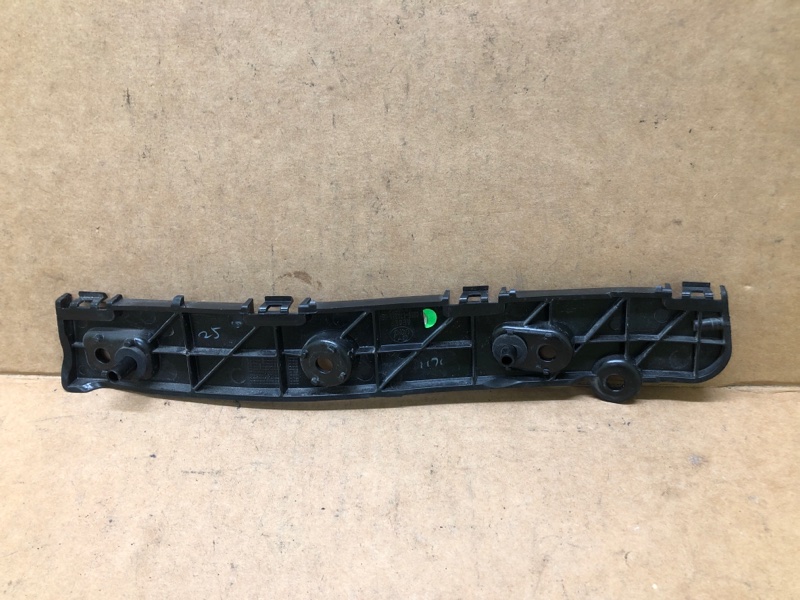 Кронштейн заднего бампера левый ECOSPORT 18-22 2021 1.0 L EcoBoost (Fox) turbo