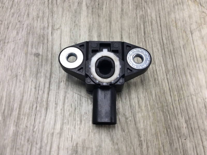 Датчик удара передний левый SONATA LF 2014- 2016 LF 2.0 G4NG