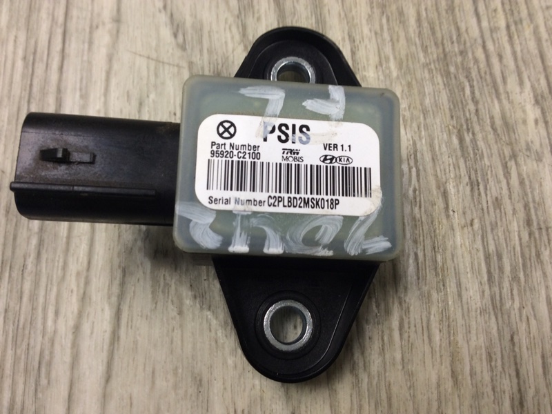 Датчик удара передний левый SONATA LF 2014- 2016 LF 2.0 G4NG