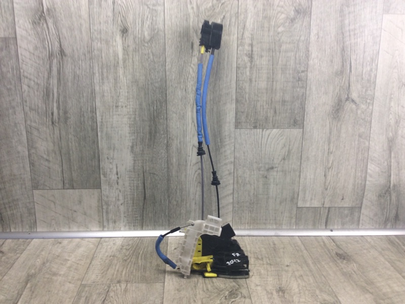 Замок двери передний правый HYUNDAI SONATA LF 2014- 2016 LF 2.0 G4NG 81320C1010 Б/У