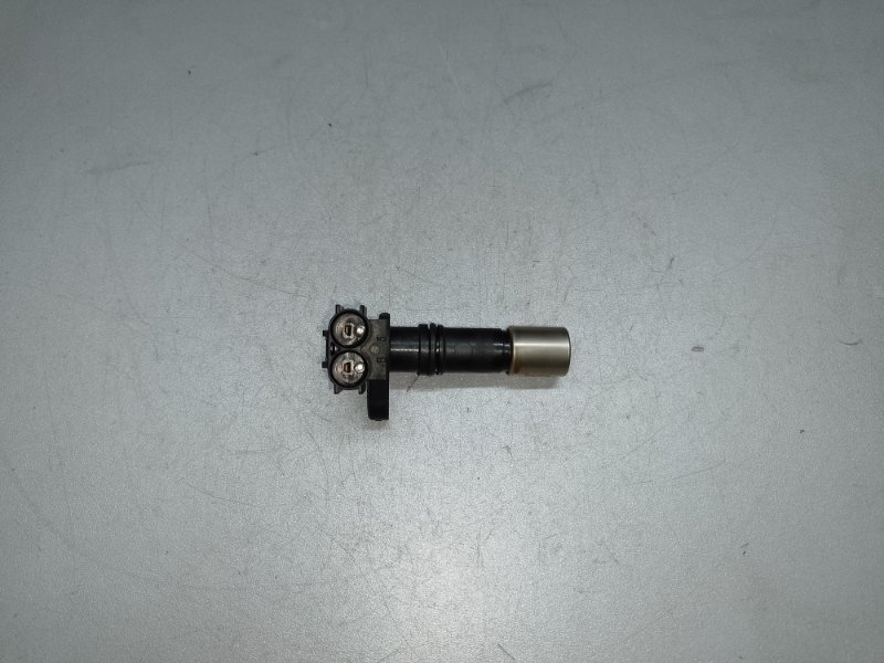 Датчик положения коленвала SIENNA 11-16 2012 3.5 2GR-FE Датчик положения коленвала SIENNA 11-16 2012 3.5 2GR-FE