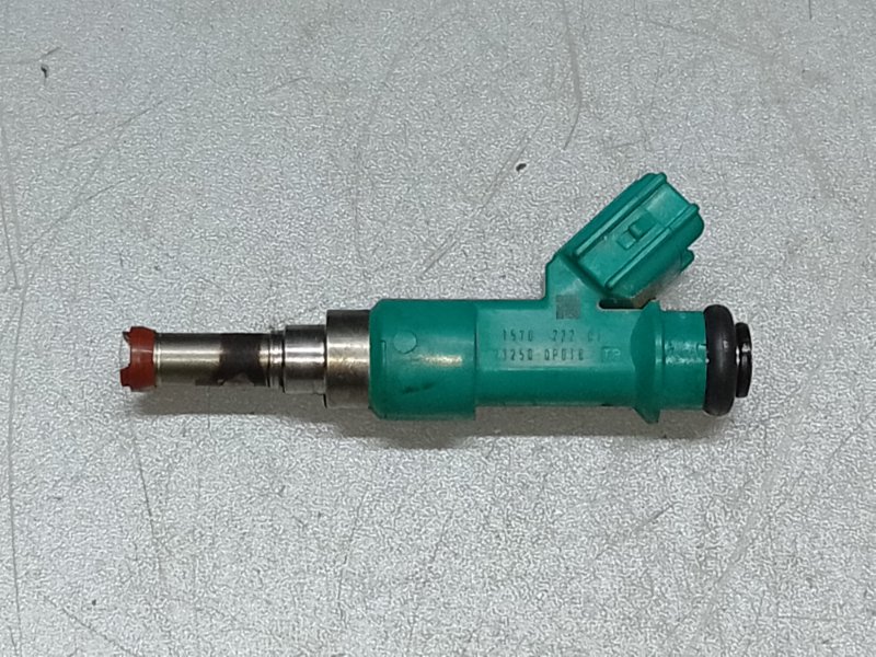 Форсунка топливная TOYOTA SIENNA 11-16 2012 3.5 2GR-FE 23209-0P010 Б/У