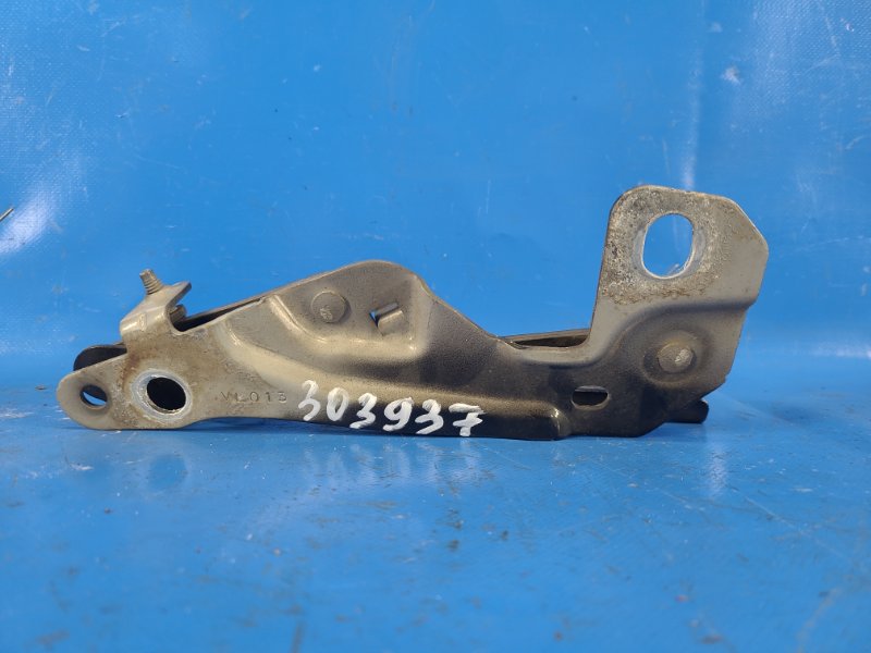 Петля капота левая DODGE CALIBER 06-11 2006 2.0 ECN 4589117AD Б/У