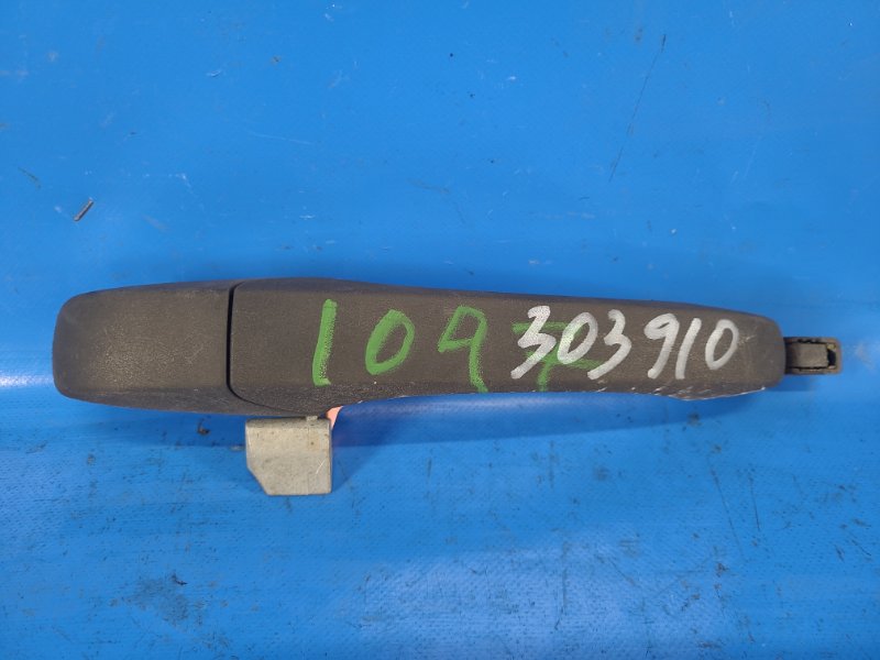 Ручка двери наружная передняя правая DODGE CALIBER 06-11 2006 2.0 ECN 5074194AD Б/У