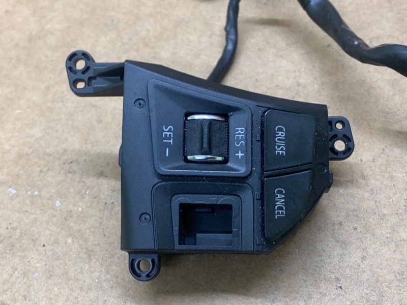 Кнопки на руль SUZUKI KIZASHI 09-14 J24B