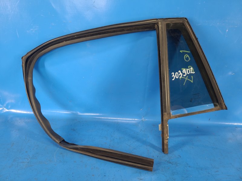 Стекло двери глухое заднее левое DODGE CALIBER 06-11 2006 2.0 ECN 5074223AB Б/У