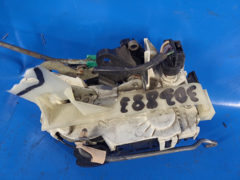 Замок двери задний левый CALIBER 06-11 2006 2.0 ECN Замок двери задний левый CALIBER 06-11 2006 2.0 ECN