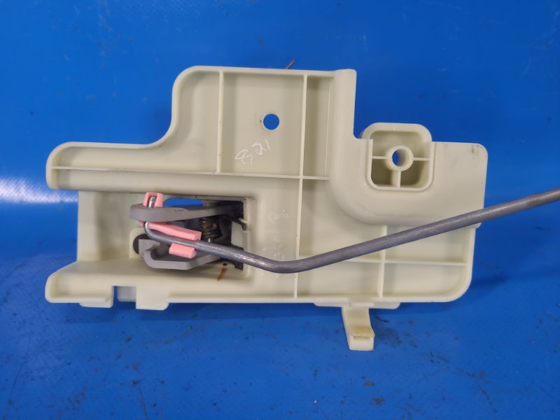 Замок двери задний левый CALIBER 06-11 2006 2.0 ECN Замок двери задний левый CALIBER 06-11 2006 2.0 ECN