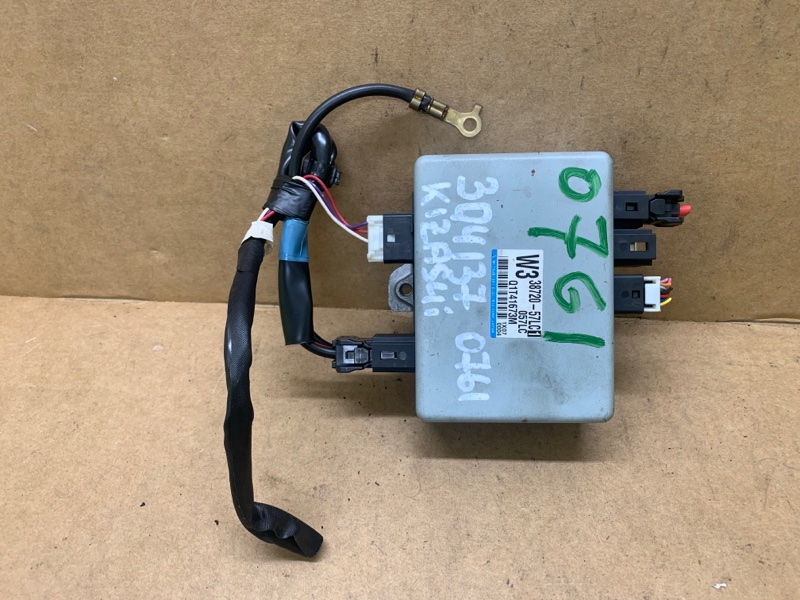 Блок управления электроусилителем руля SUZUKI KIZASHI 09-14 2011 J24B 38720-57LC1 Б/У