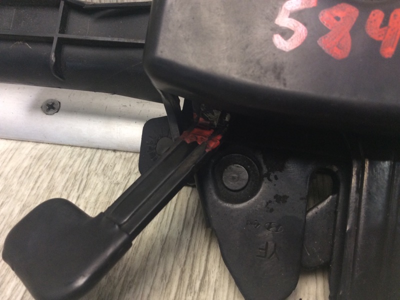 Замок капота SONATA YF 10-14 2013 YF 2.4 G4KK