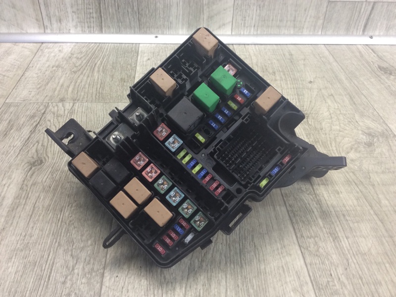 Блок предохранителей моторный отсек SONATA YF 10-14 2013 YF 2.4 G4KK