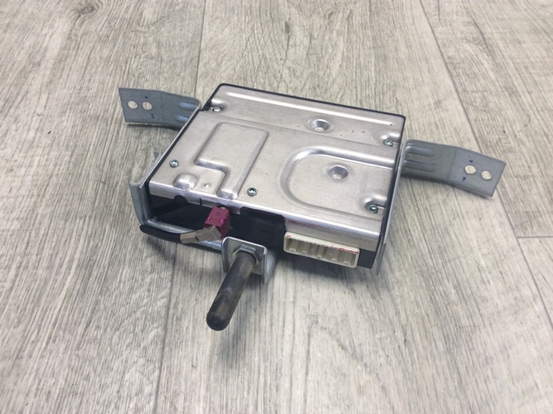 Блок комфорта HYUNDAI SONATA YF 10-14 YF 2.4 G4KK