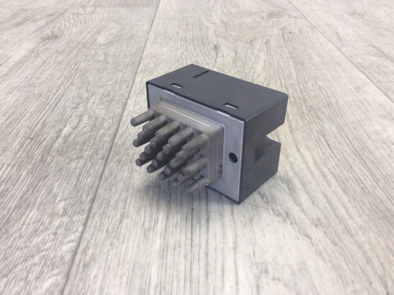 Резистор печки SONATA YF 10-14 2013 YF 2.4 G4KK