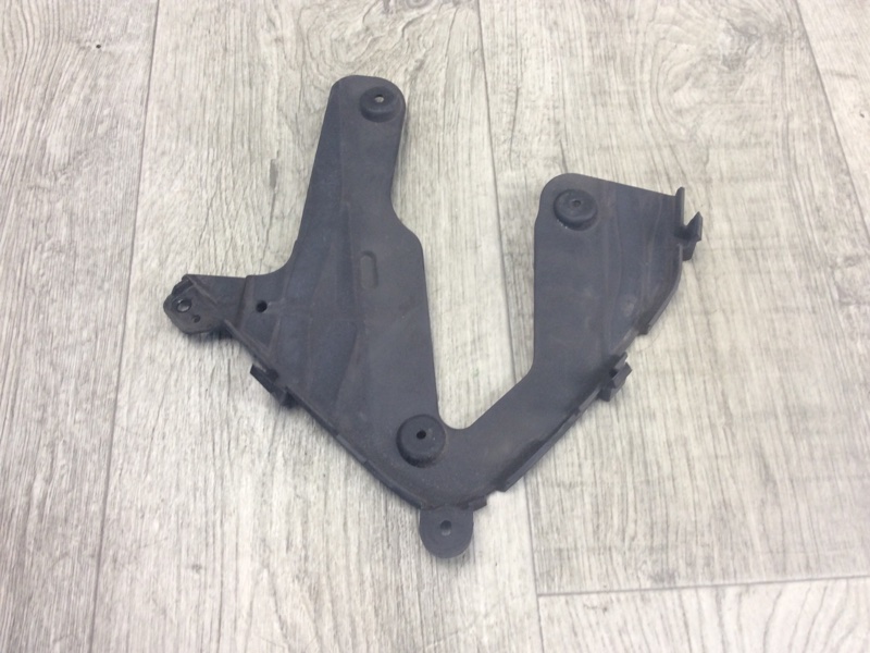 Кронштейн левый SONATA YF 10-14 2013 YF 2.4 G4KK