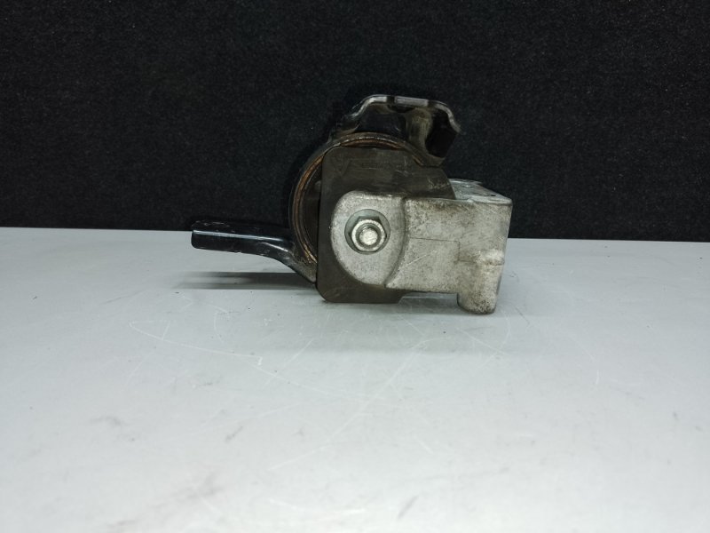 Подушка двигателя правая ASX / OUTLANDER SPORT 10-21 2012 2.0 4B11 Подушка двигателя правая ASX / OUTLANDER SPORT 10-21 2012 2.0 4B11