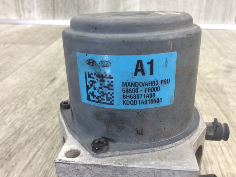 Блок ABS SONATA LF 2014- 2016 LF 2.0 G4NG