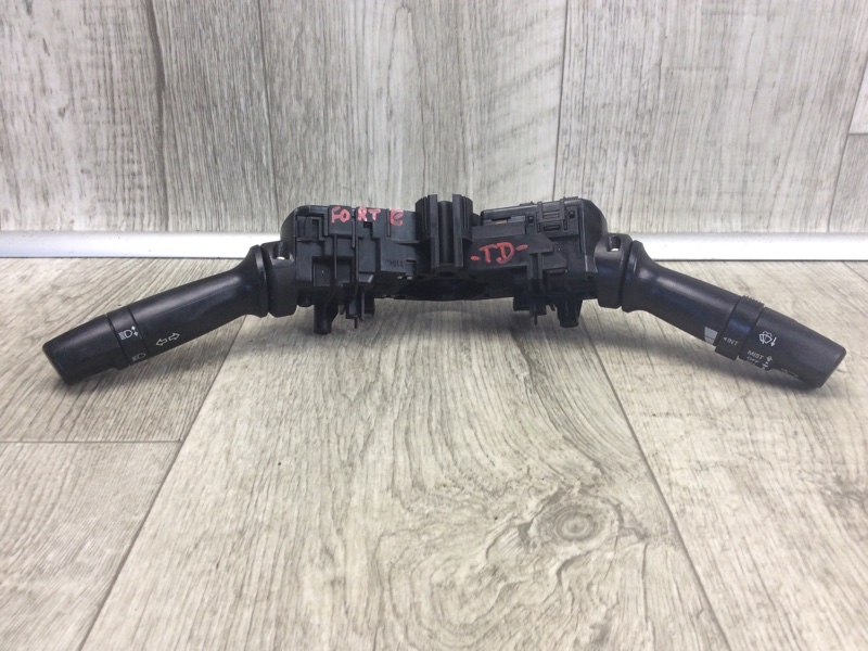 Подрулевой переключатель FORTE/CERATO TD 08-13 2011 TD 2.0 G4KD