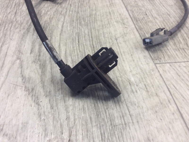 Датчик ABS передний левый FORTE/CERATO TD 08-13 2011 TD 2.0 G4KD