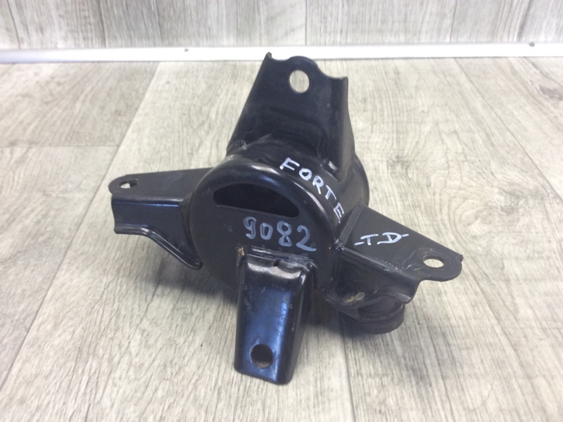 Запчасть подушка акпп KIA FORTE/CERATO TD 08-13 2011 TD 2.0 G4KD 218301M100 Б/У Подушка АКПП KIA FORTE/CERATO TD 08-13 2011 TD 2.0 G4KD 218301M100 Б/У