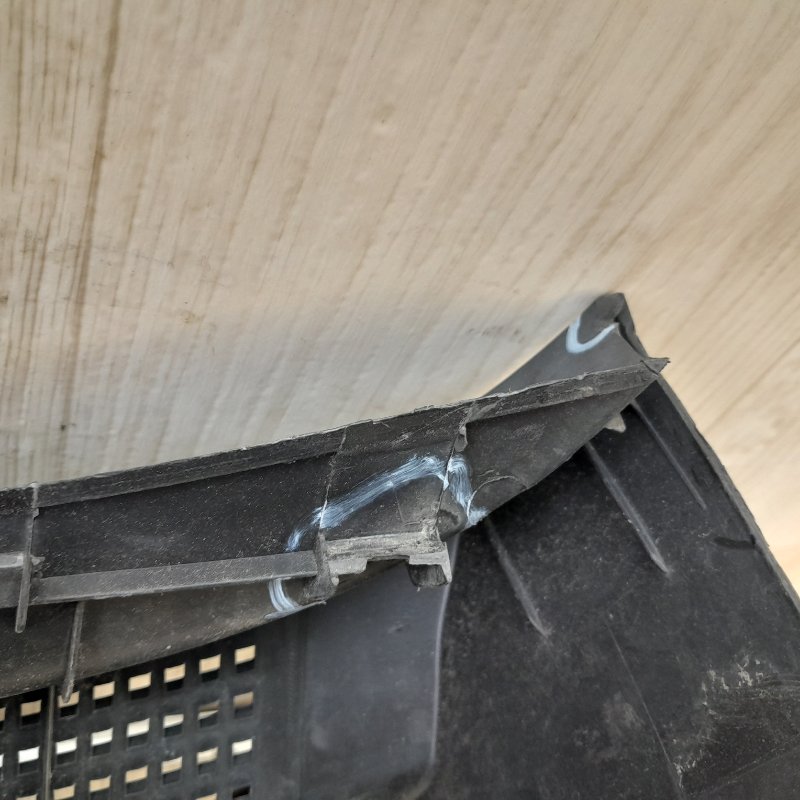 Пластик под лобовое стекло / Жабо SONATA YF 10-14 2013 Седан 2.4