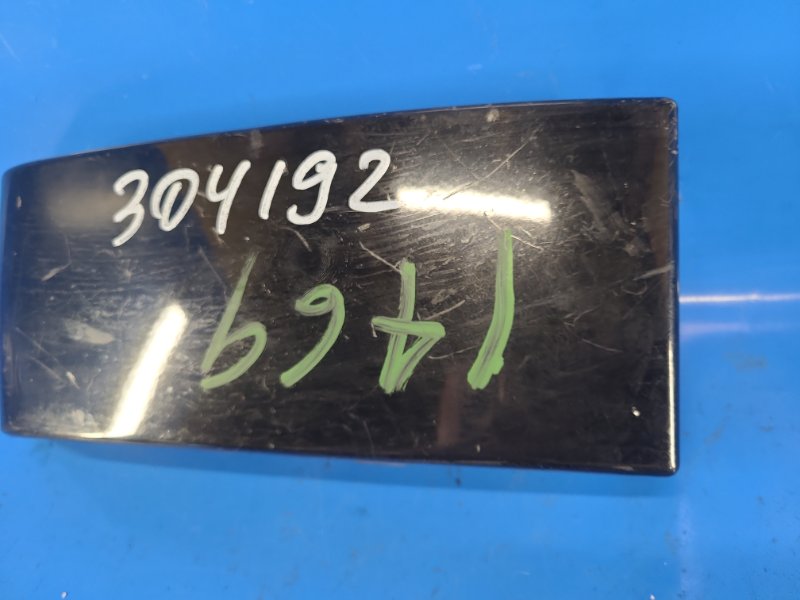 Накладка кузова левая VOLVO XC90 02–16 3.2L Накладка кузова левая VOLVO XC90 02–16 3.2L